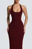 Elegante vestido de un solo color de alta gama, popular en Instagram, con cuello halter, fruncido en la cintura, diseño de espalda descubierta, corte ajustado, sexy vestido de noche