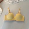 Sutiã meia-taça sem costura, estilo push-up, sem aro, com acabamento brilhante, fabricado no Sudeste Asiático. Ideal para mulheres com seios pequenos.