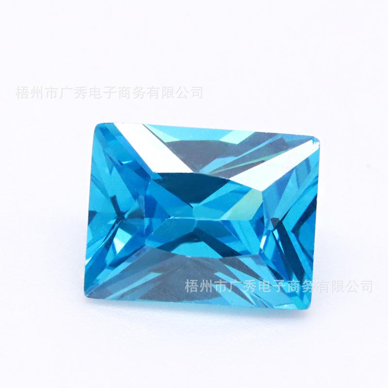 长方海蓝锆石