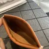 Bolsa de Armazenamento para Fone de Ouvido com Fio de Fechamento Automático Porta-Moedas de Couro Genuíno Mini Portátil Bolsa para Batom e Cosméticos Spot Atacado