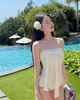 2026 Novo Ins Desejo Puro Estilo Pequeno Chanel Maiô Peça Única Sexy Sem Alças Emagrecedor Valorizador para Mulheres Fontes Termais Férias na Praia