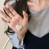 Collar de Cadena Larga Plateado con Cuentas de Corazón Tridimensional Estilo Coreano para Mujer, Nuevo Accesorio Simple de Lujo Ligero