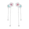 Pendientes de Botón con Flor de Pedrería y Borla de Moda Personalizados de Lujo Ligero para Mujer Diseño Exquisito de Nicho Dulce Temperamento Pendiente Versátil