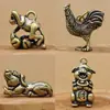 Pingente Zodiacal de Latão Rato Boi Tigre Coelho Dragão Serpente Cavalo Ovelha Acessórios para Chaveiro Pingente Pendurado Presente