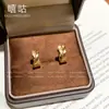 TH0505 Pendiente de Plata 999 con Cruz Incrustada de Pedrería Exquisito de Alta Gama con Sentido de Diseño de Nicho para el Trabajo Diario Pendientes para Mujer de Moda