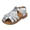 Sandálias de Flor Trançada para Meninas 2026 Novo Estilo de Verão Sapatos de Princesa Antiderrapantes de Solado Macio para Crianças Sandálias Versáteis para Meninas