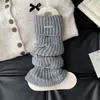 Novedad Otoño/Invierno y2k Calcetines de Punto Versátiles hasta la Pantorrilla Calentadores de Piernas con Logo Metálico para Mujer Otoño/Invierno Combinar con Zapatos Peludos Botas de Nieve