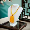 Pingente Quadrado de Cera de Abelha Amarela com Contas Amarelo Óleo de Galinha Mel Velho Marca Lisa Pingente Otimizado de Âmbar Corrente de Suéter Presente