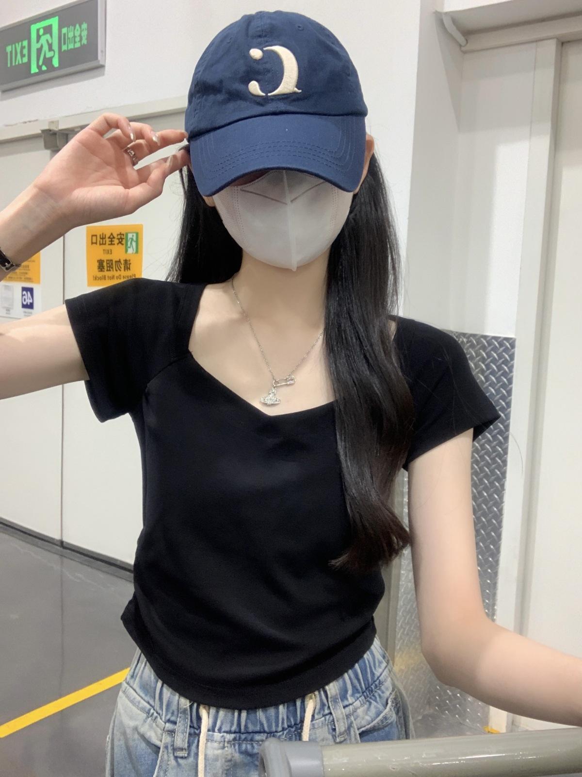 复制_灰色修身短袖t恤女装2024年新款显瘦气.jpg
