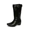 Fivela de Cinto Aumentadora de Altura Invisível Botas Plataforma 2026 Inverno Salto Médio Bico Quadrado Salto Anabela Panturrilha Larga Solta Botas de Meia-Panturrilha Femininas