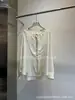 Camisa Exquisita y Elegante de Satén, Versátil y Casual, Estilo Minimalista 2025 con Corbata, Top de Invierno y Otoño con Cuello Redondo para el Trabajo