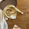 Cachecol triângulo infantil simples estilo coreano para outono e inverno, aquecedor de pescoço com pompons duplos para bebês, cachecol à prova de vento suave para meninos e meninas