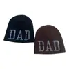Chapéus de Lã Pintados com Spray de Letras Simples para Outono e Inverno para Homens e Mulheres, Quentes e Personalizados Chapéus Frios Hip-Hop, Chapéus de Puxar Venda por Atacado