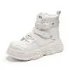 Botas de Plataforma High-Top Estilo Street Punk Botas Martin Outono/Inverno Novo Estilo Tendência da Moda Jovem Tamanho Grande Sapatos Individuais Esportivos Masculinos