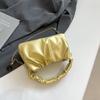 Bolsa Saco Plissada Texturizada com Laço para Mulheres 2025 Nova Moda Coreana Bolsa de Mão com Corrente Bolsa de Ombro Transversal Fofa