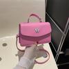 Bolsa Quadrada Pequena Estilo Ocidental Feminina High-end 2023 Nova Bolsa Clássica para Todos os Jogos Bolsa Crossbody de Verão Bolsa Feminina Elegante