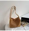 Bolso Tote Casual de Felpa Transfronterizo para Mujer Otoño 2025 Nuevo Gran Capacidad Relajado Versátil Bolso de Hombro Axila