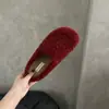 Pantuflas retro de felpa peluda para mujer, modelo nuevo elegante de otoño e invierno 2026, pantuflas de algodón tipo slip-on de punta cerrada, estilo hada perezosa