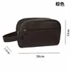 Bolsa de Maquiagem Masculina Pu com Padrão de Lichia Transfronteiriça em Estoque Bolsa de Mão Multifuncional Bolsa de Higiene Pessoal à Prova d'Água Bolsa de Armazenamento para Viagem