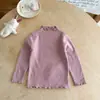 Suéter Rojo para Niños Yiyowei Otoño e Invierno Nuevo Estilo Niños Pequeños y Medianos Tejido de Cuello Medio Alto Adorno de Volantes Capa Interior Capa Base Moderno