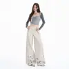Pantalones Casuales Anchos de Pierna Naranja Juvenil con Diseño Bordado de Dibujos Animados para Mujer, Corte Holgado, Adelgazantes, Modernos, Versátiles, Pantalones Tipo Guadaña de Largo Completo