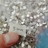 Atacado do Fabricante Joias de Diamante para Nail Art K9 Diamantes Grandes Acessórios para Unhas Joias DIY Misturadas Prata Branco Fundo Plano Joias Adesivos de Diamante
