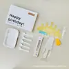 Utensilios para pastel cumpleaños juego de regalo de seis piezas tienda de repostería juego de suministros para fiesta al por mayor juego de cubiertos y platos desechables