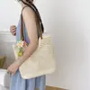 Bolsa de Crochê de Fio de Algodão de Verão Feminina 2026 Novo Estilo Bolsa de Ombro Único para Férias na Praia Bolsa Tote Versátil de Grande Capacidade para o Dia a Dia