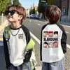 Camiseta de manga larga para niño de algodón puro con bloques de color, capa base para primavera/otoño, nuevo top raglán estampado elegante y versátil para niños