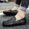 Zapatos de Hombre 2025 Nueva Tendencia de Moda Mocasines de Pulpo Slip-On Planos de Caña Baja Zapatos Casuales