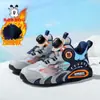 Zapatos de Invierno Babudou para Niños y Niñas 2025 Nuevos de Terciopelo Cálidos Deportivos Antideslizantes de Cuero Impermeables de Algodón