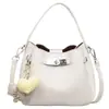 Bolso Popular de Comercio Exterior para Mujer 2026 Nuevo Versátil Simple Bolso de Hombro Elegante de Alto Valor Bolso Cruzado tipo Cubo