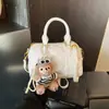 Pingente Fofo de Pelúcia de Coelho Bolsa Feminina de Nicho de Luxo Nova Moda Primavera Versátil Bolsa de Ombro Bolsa Transversal