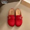 Sandálias Slip-on de Couro Genuíno com Solado Grosso Aumenta Altura Interna Femininas 2026 Nova Chegada de Outono Bico Fechado Meia Pantufa Sapatos Birkenstock para Exterior