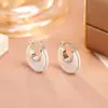 Pendientes Naturales de Nácar Blanco Doble Cara Moda Francesa Pendientes Blancos de Flecos en Forma de U Diseño de Nicho Pendientes de Moda Exquisitos