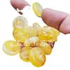 Colgante de joyería flotante fluorescente hebilla de cera de abeja de agua salada colgante hebilla de cera de abeja color amarillo aceite de pollo colgante de collar