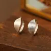 Abrazaderas Geométricas Retorcidas de Plata de Ley 925 para Mujer, Aretes de Aro Lisos Texturizados Estilo Minimalista de Nicho, Nuevos Accesorios para Oreja Estilo Coreano Ins