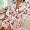 Nueva Bata de Baño con Cordones de Encaje Floral Estilo Delgado Ropa de Casa para Mujer Pijamas Primavera y Otoño Manga Larga Fina Bata de Pijama para el Hogar Venta al por Mayor