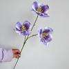 3 tulipas com pétalas abertas e tulipas grandes cerimônia de casamento salão de casamento fileira de flores guia de estrada arranjo de flores decoração comércio exterior exportação