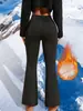 Pantalones acampanados de cintura alta con forro polar para mujer, nuevo estilo de invierno, engrosados para un efecto adelgazante y que realza las caderas, pantalones casuales adecuados para usar en exteriores, versátiles y elegantes
