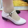Mocasines de Cuero Suave para Mujer 2026 Otoño Nueva Llegada Correa Única Cuero Suave Superficie Suave Zapatos de Madre Suela Suave Antideslizante Zapatos Mary Jane
