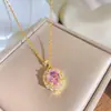 Nuevo Collar de Acero de Titanio con Colgante Ovalado de Circonita Rosa de Lujo Ligero para Mujer, Moda, Temperamento, Diseño Completo de Diamantes, Joyería al por Mayor