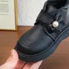 Botines para Niñas Botas Infantiles Botas de Princesa para Niños 2026 Otoño/Invierno Nuevos Botines Individuales Zapatos para Niñas Botas de Cuero Forradas de Felpa para Invierno