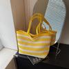 Bolso Tejido de Verano a Rayas Transfronterizo para Mujer 2025 Nuevo Bolso Tote de Moda Trendy Simple de Gran Capacidad para Compras