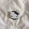 Gato Negro con Lazo Negro Estilo Dibujo Animado - Soporte Magnético para Teléfono, Soporte de Escritorio, Gadget Lindo y Versátil para Ver Series
