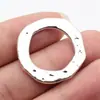 Accesorios de Colgante Pequeño Multicolor Europeos y Americanos de 30X30 mm y 5.1 g, Conectores de Colgante Redondo Irregular Martillado