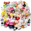 Ropa, Bolsas, Bufandas Decorativas, Calcetines, Accesorios y Materiales de Muñecos de Peluche Lindos de Dibujos Animados de Alta Calidad Que No Sean Broches