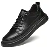 Zapatos Blancos de Cuero para Hombre de Primavera y Otoño, Zapatos Casuales sin Cordones, Tenis Cosidos a Mano, Zapatos de Cuero Retro de Moda Estilo Coreano