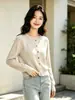 Conjunto de duas peças Andy de veludo outono e inverno novo feminino estilo coreano cardigã de gola redonda com detalhe de laço, versátil e quente casaco de tricô grosso