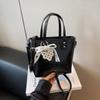 Bolsos Pequeños de Moda de Este Año para Mujer, Nuevos Bolsos Cruzados Estilo Coreano de Moda 2026, Bolsos Cubo de Mano Súper Populares